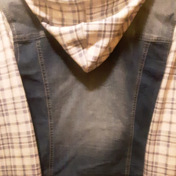 Jean jacket - Picture 2 of 6